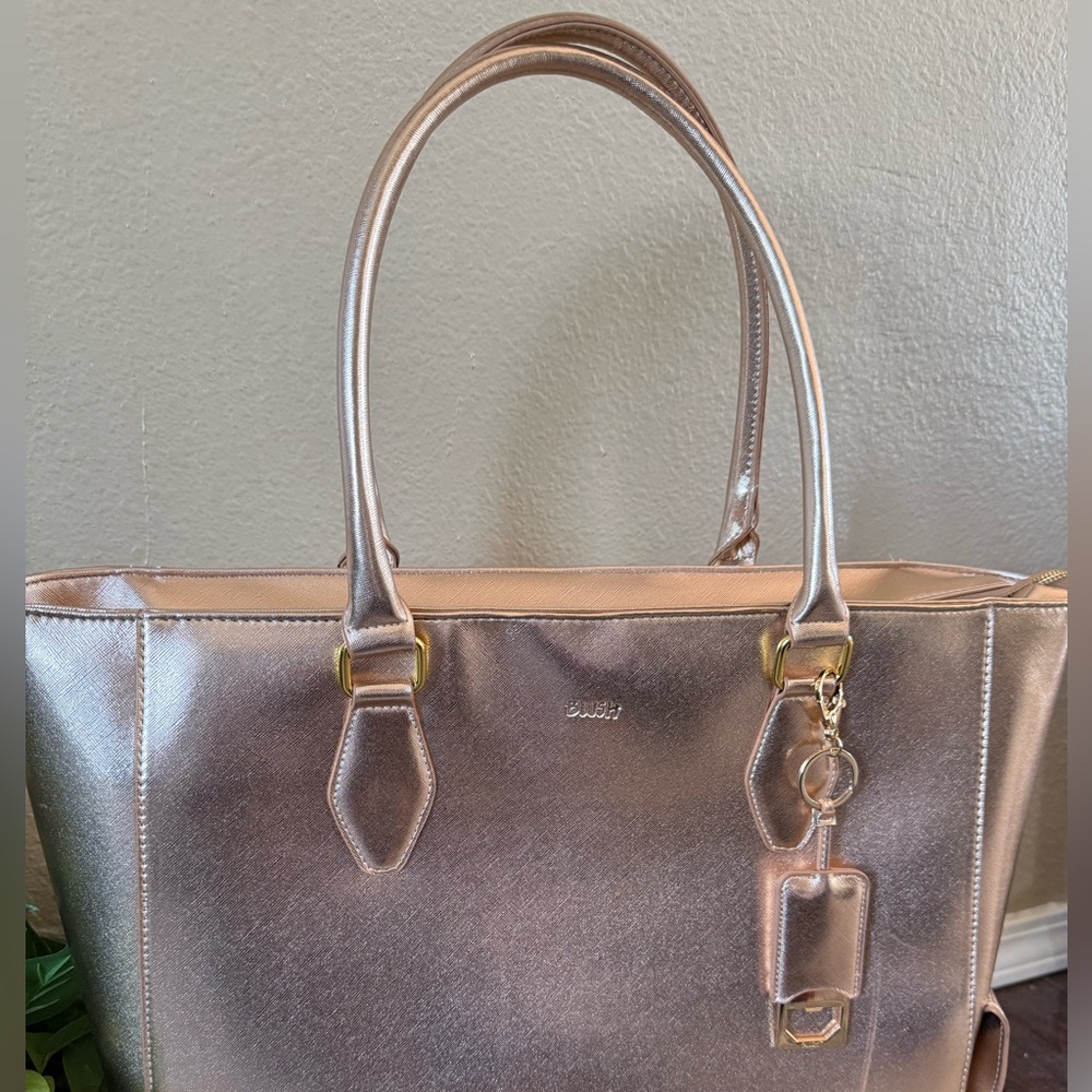 BLUSH Large Rose Gold Insulated Wine Bag - Picture 10 of 13